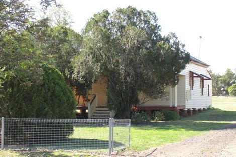 11 Florence St, Pittsworth, QLD 4356