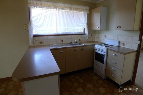 Property photo of 11 Ellendale Crescent Daisy Hill QLD 4127