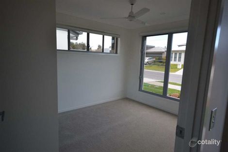 Property photo of 28 Viola Square Peregian Springs QLD 4573