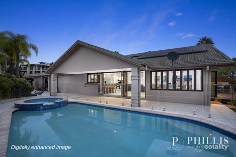 Property photo of 5826 Bayview Walk Hope Island QLD 4212