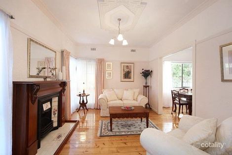 Property photo of 3 Brosa Avenue Bentleigh East VIC 3165