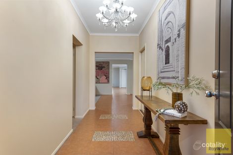 Property photo of 215 Thames Boulevard Tarneit VIC 3029