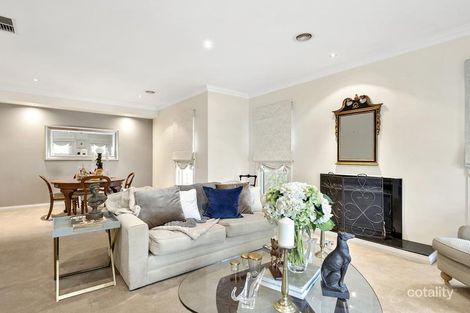 Property photo of 7 Woodlyn Mews Mount Eliza VIC 3930