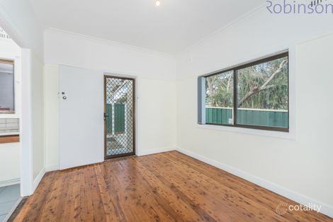 Property photo of 2/367 Pacific Highway Belmont North NSW 2280
