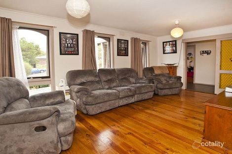 Property photo of 17 Coolaroo Court Mooroolbark VIC 3138