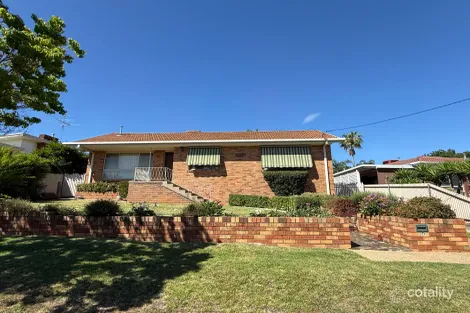 299 Desmond St, Lavington, NSW 2641