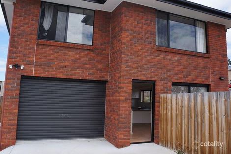 2/33 Queens Pde, Kingston, TAS 7050