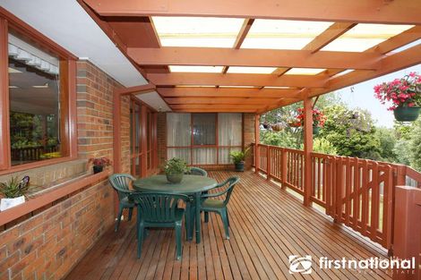 Property photo of 27 Outlook Drive Berwick VIC 3806