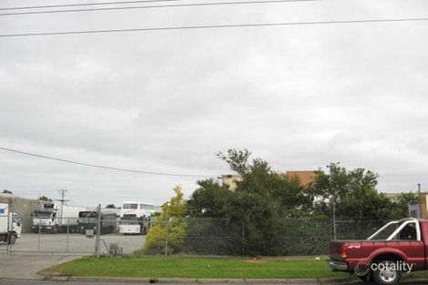 28-30 Claredale Rd, Dandenong, VIC 3175