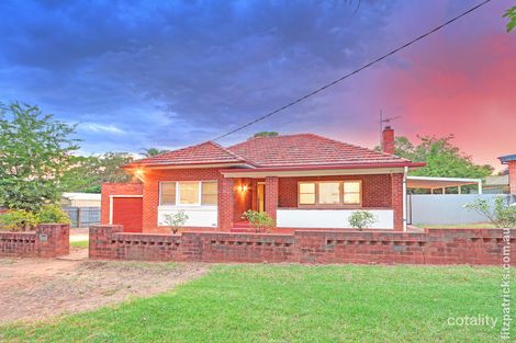 Property photo of 2 James Street Kooringal NSW 2650