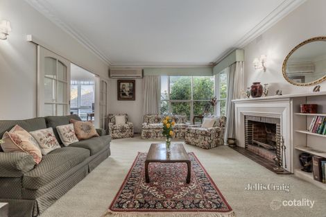 1 Doynton Pde, Mount Waverley, VIC 3149