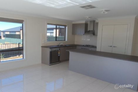 Property photo of 14 Sundew Drive Kangaroo Flat VIC 3555