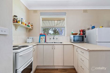 Property photo of 39 Arnold Drive Hackham SA 5163