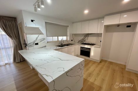 Property photo of 2/16 Orange Grove Essendon North VIC 3041