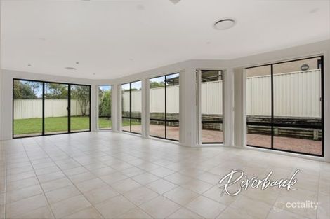 Property photo of 50 Archibald Crescent Rosemeadow NSW 2560
