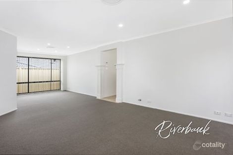 Property photo of 50 Archibald Crescent Rosemeadow NSW 2560