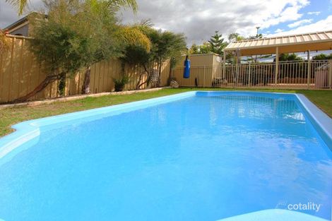 2 Blade Rd, Canning Vale, WA 6155