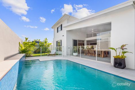 Property photo of 64 Quay Circuit Newport QLD 4020