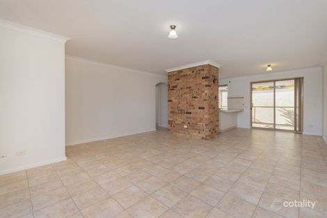 Property photo of 4/42 Rome Road Myaree WA 6154