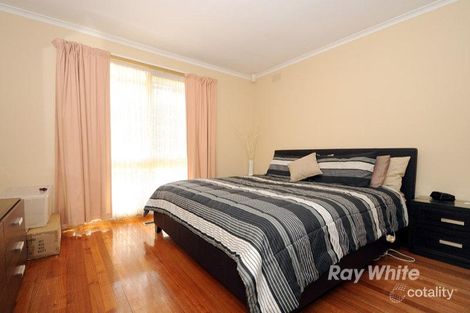 Property photo of 90 Liverpool Drive Keysborough VIC 3173