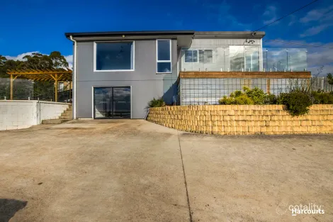 30 Pelissier St, Somerset, TAS 7322