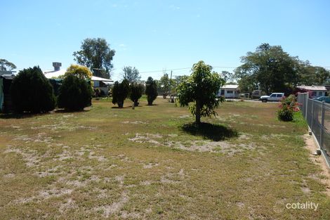 Property photo of 16 Warren Street Goovigen QLD 4702