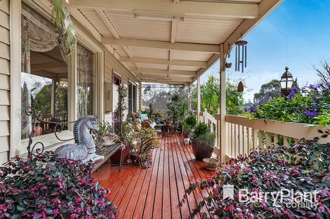 332 Warburton Hwy, Wandin North, VIC 3139