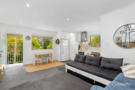 Property photo of 5/55 Howard Avenue Dee Why NSW 2099