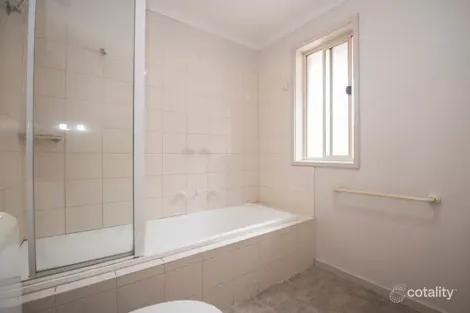 Property photo of 4 Gateway Close Chadstone VIC 3148