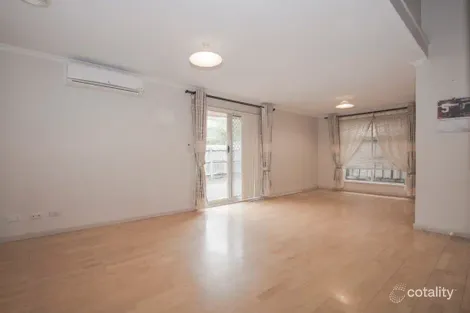 Property photo of 4 Gateway Close Chadstone VIC 3148