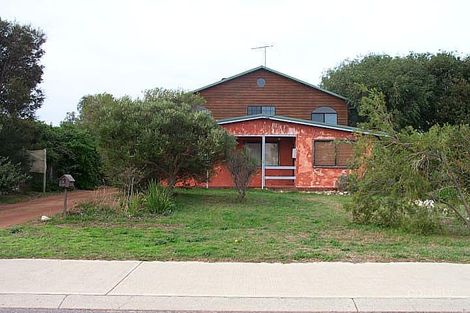 Property photo of 3 Stepmoon Street Falcon WA 6210