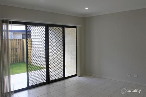 Property photo of 1/34 Wyperfield Circuit Pimpama QLD 4209