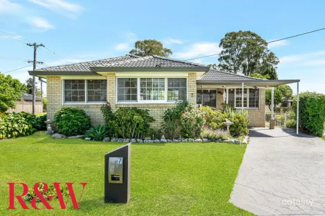 7 Hobart Ave, Campbelltown, NSW 2560