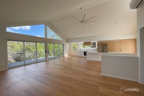 Property photo of 24 Toorak Road Bright VIC 3741