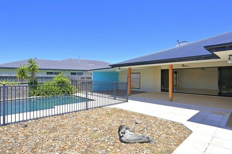 Property photo of 1 Seashell Court Innes Park QLD 4670