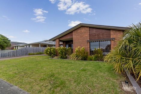 61 Wyndham Ave, Cowes, VIC 3922