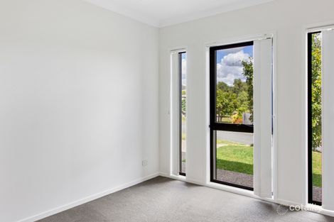 Property photo of 4 Hanover Drive Pimpama QLD 4209