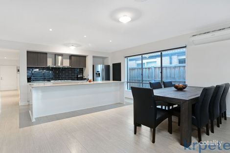 Property photo of 17 Lexington Crescent Officer VIC 3809