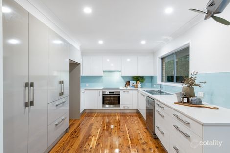 Property photo of 1 Sundown Street Kenmore QLD 4069