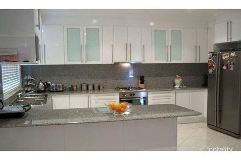 Property photo of 20 Poplar Close Fletcher NSW 2287