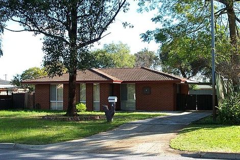 6 Gale St, Langford, WA 6147