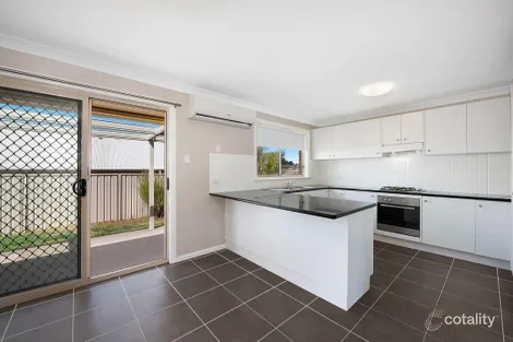 Property photo of 2/17 Vera Court Mudgee NSW 2850