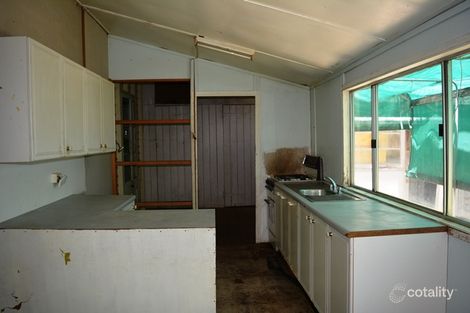Property photo of 16 Coronation Drive Blackall QLD 4472