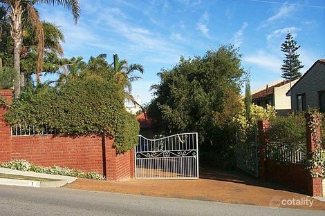 7 Swanbourne St, Fremantle, WA 6160