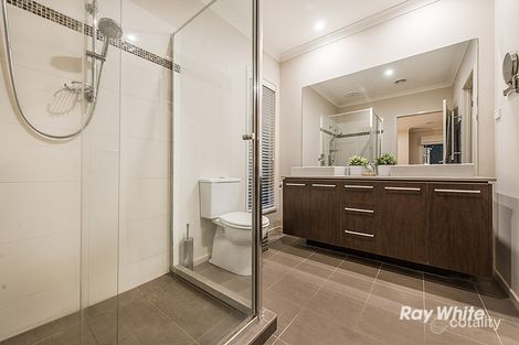 Property photo of 11 Merlin Drive Cranbourne North VIC 3977