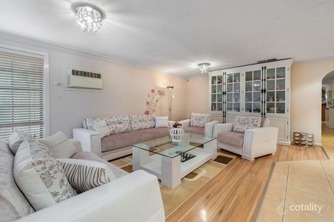 Property photo of 21 Dulcify Court Keilor Downs VIC 3038