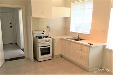 Property photo of 4 Byron Court Heidelberg Heights VIC 3081