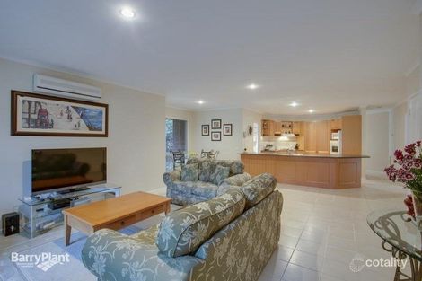 Property photo of 1 Runnymede Road Belgrave VIC 3160