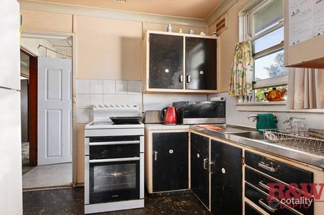 Property photo of 22 Wallabah Way Koonawarra NSW 2530