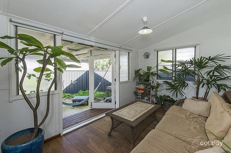 Property photo of 10 Reen Street St James WA 6102